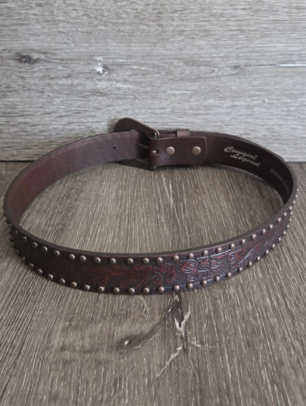 Cowgirl Legend Western Tooled Leather Studded Belt Size 28